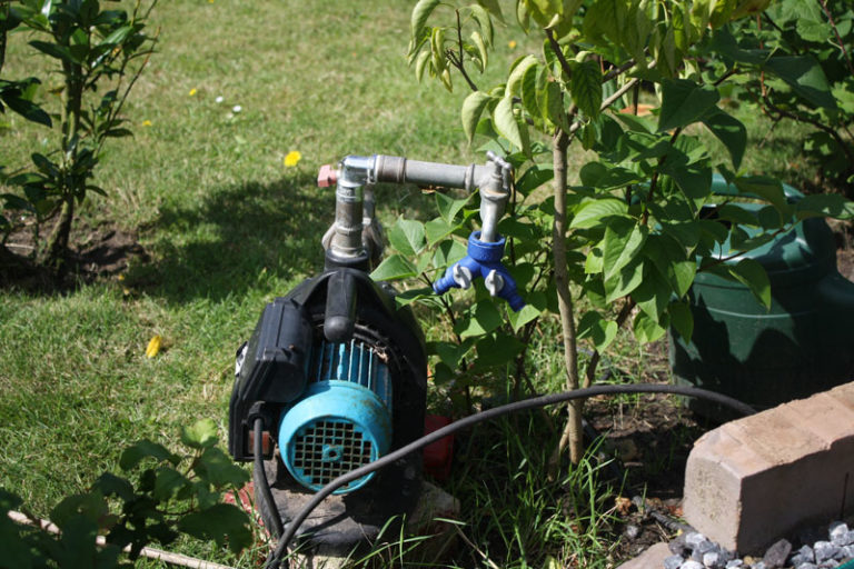 brunnenpumpe-garten