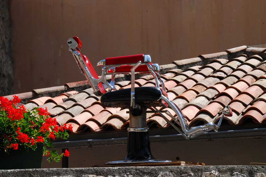 vintage-frieseurstuhl-garten